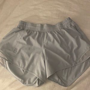 Lululemon hotty hot short